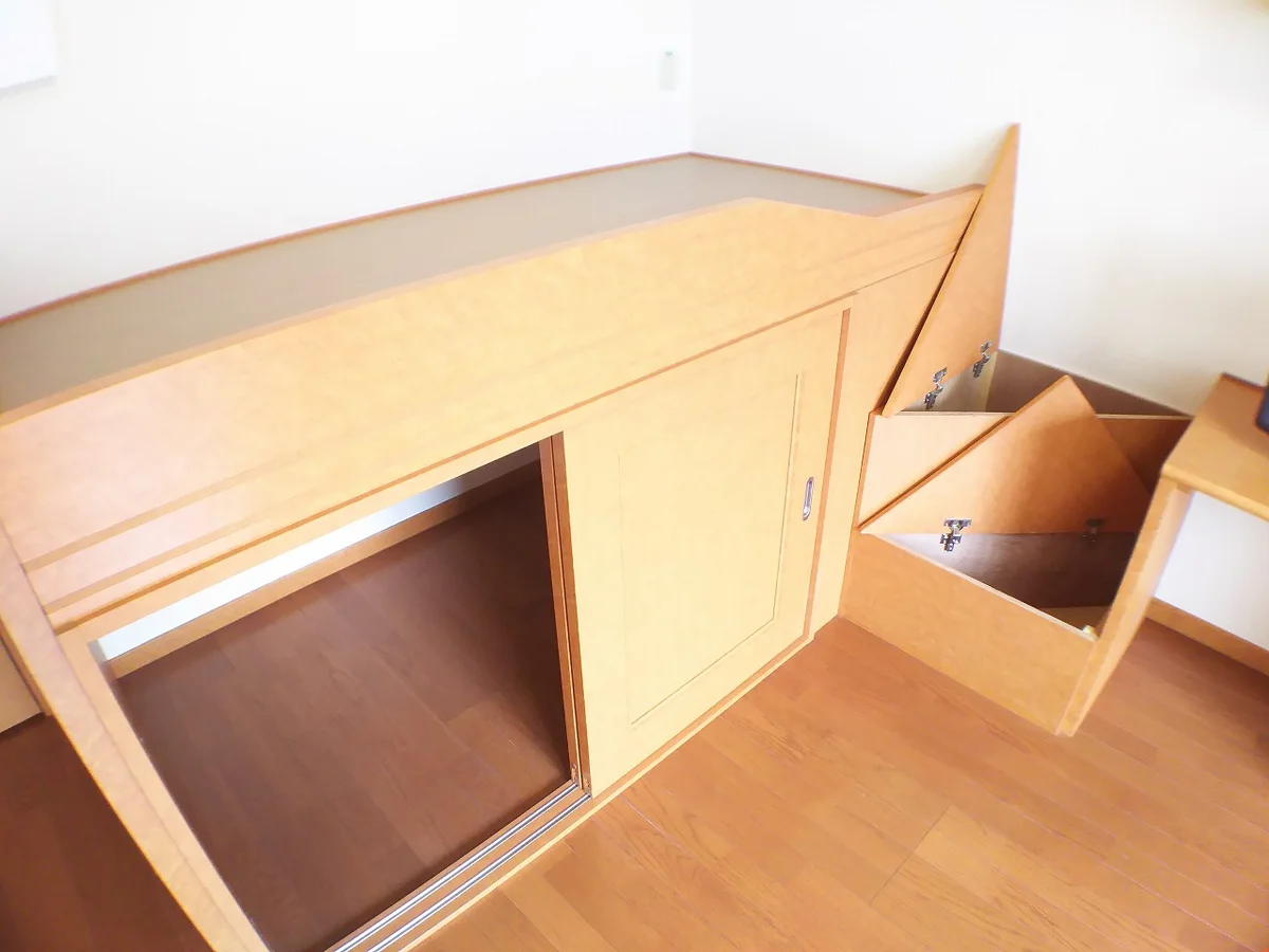 ベッド収納