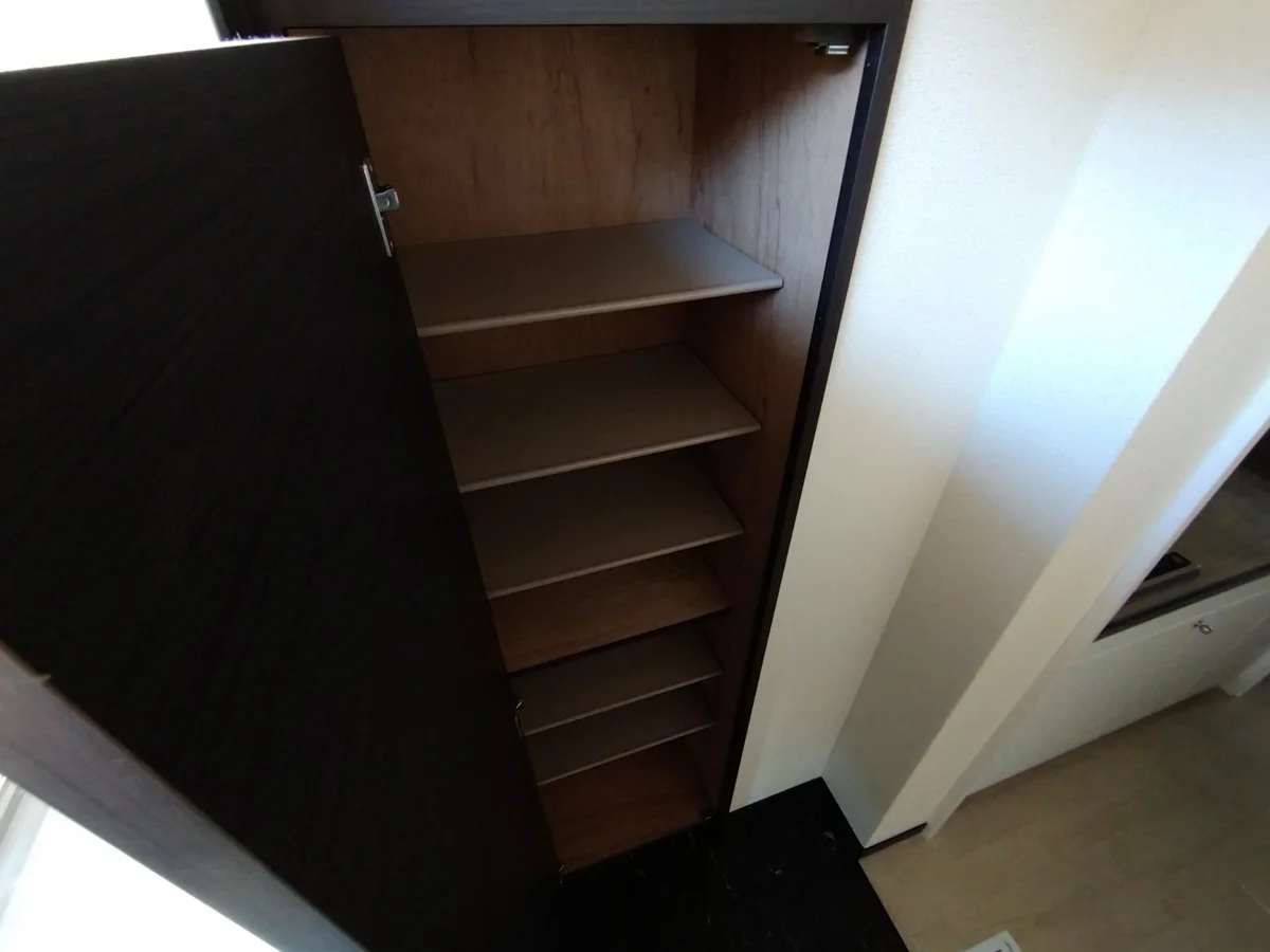 シューズボックス