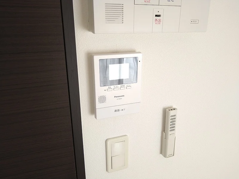 モニターホン完備