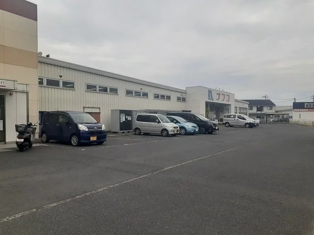 ナフコ南大村店まで944m