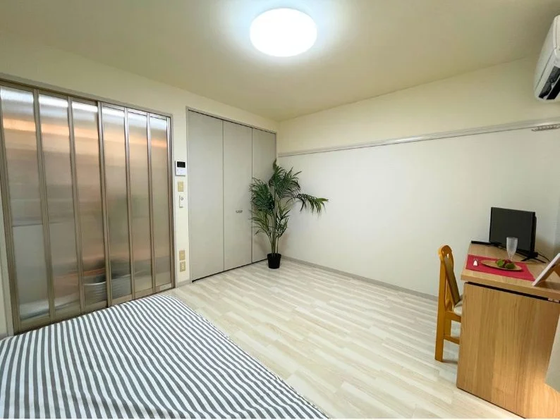 ベッドはシングルサイズとなっています。