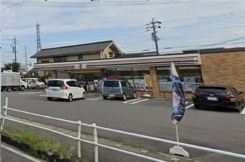 セブンイレブン池田町店まで450m