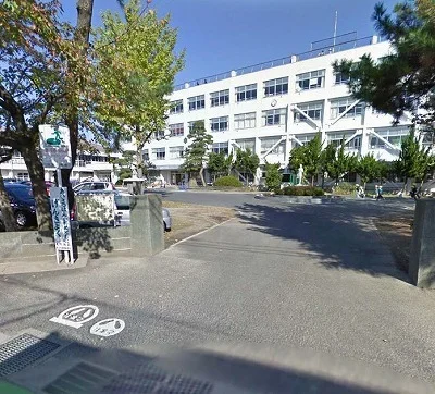 大形小学校まで2500m