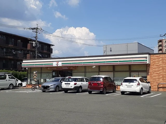 セブンイレブン八王寺店まで110m