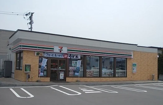 セブンイレブン神居４条店まで400m