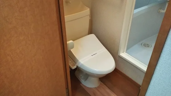 ウォシュレット付きトイレです。