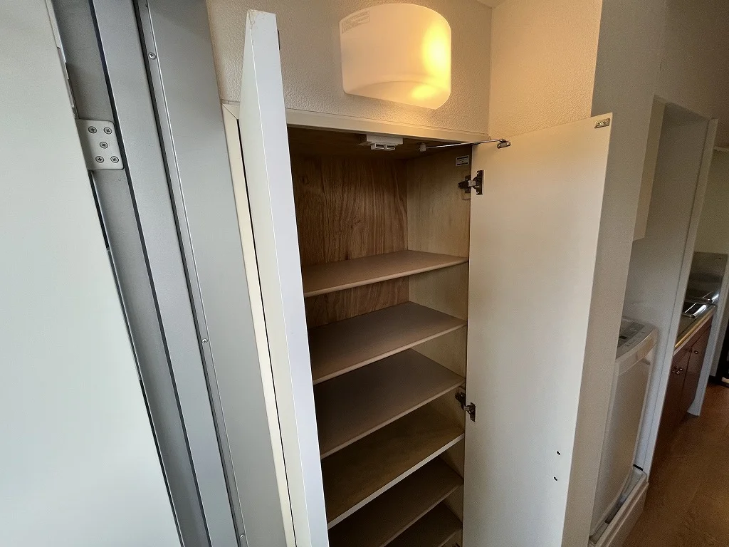 シューズボックス