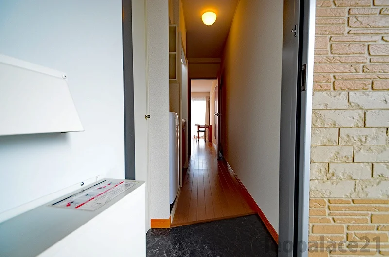 実際のお部屋と異なる場合が御座います