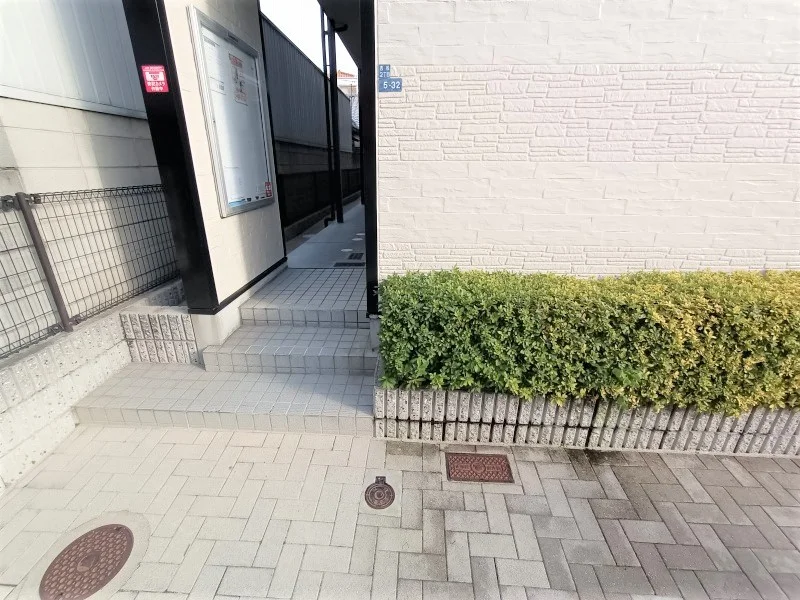 物件エントランス部分です。