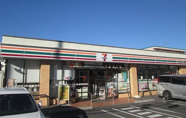 セブン　さいたま原山3丁目南店まで450m