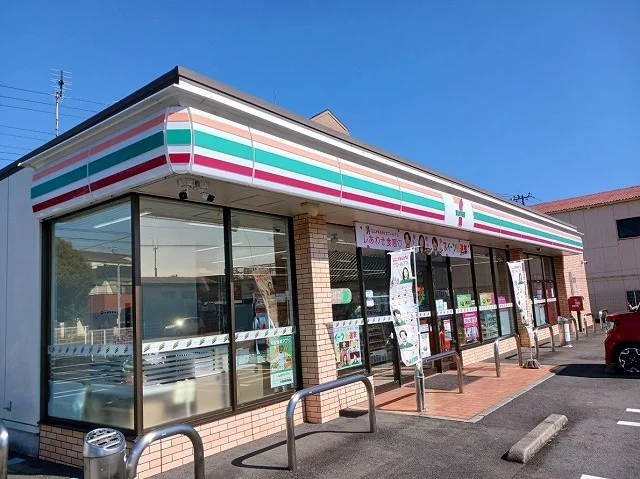 セブンイレブン富士市高嶺町店まで210m