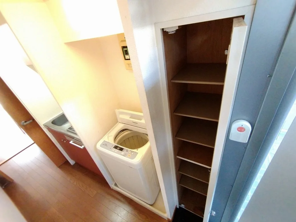 シューズボックス