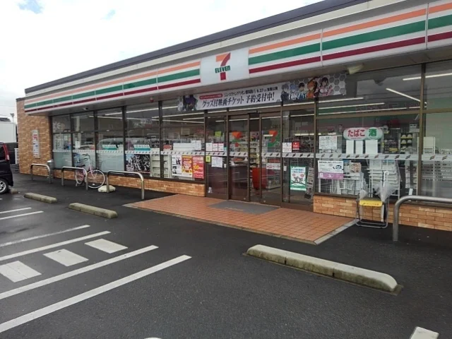 セブンイレブン佐賀北茂安店まで1000m