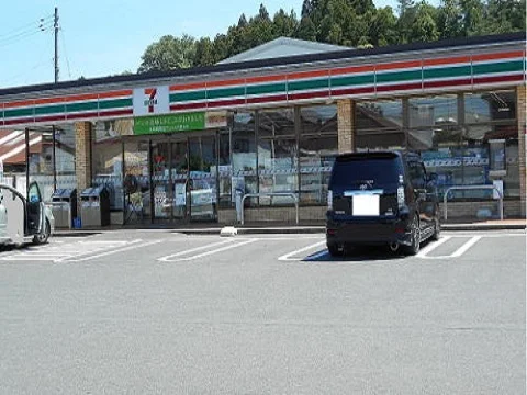 セブンイレブン須賀川影沼町店まで550m