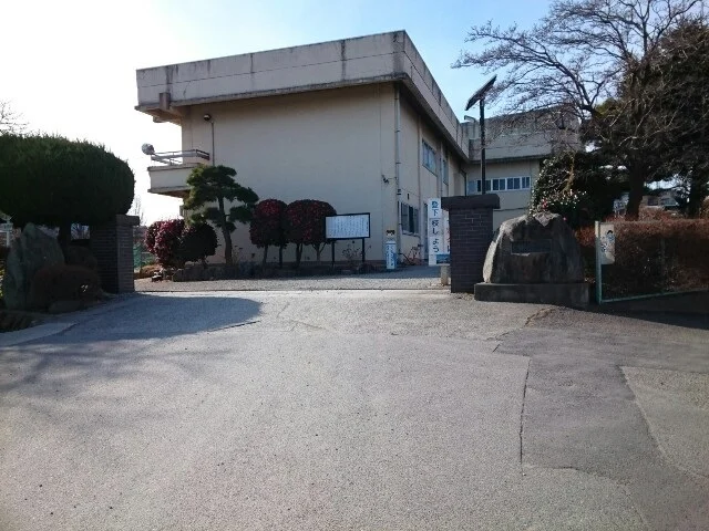 市立一ノ宮小学校まで1800m