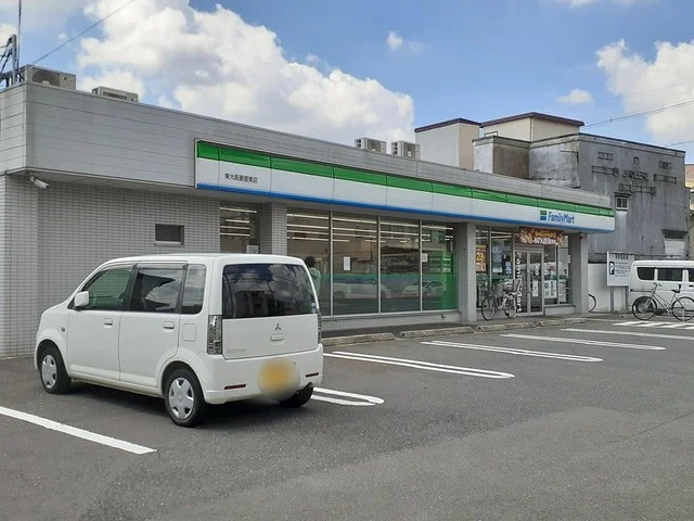 ファミリーマート様まで170m