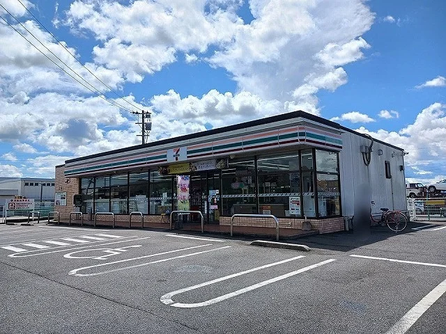 セブンイレブン鳥栖今泉店まで410m
