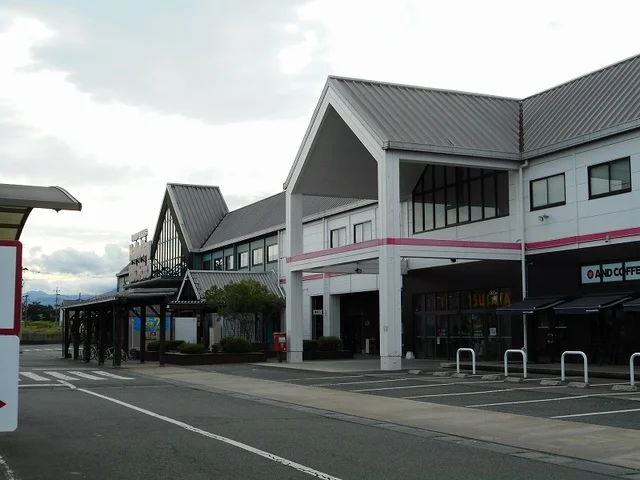 さくらの森まで1300m