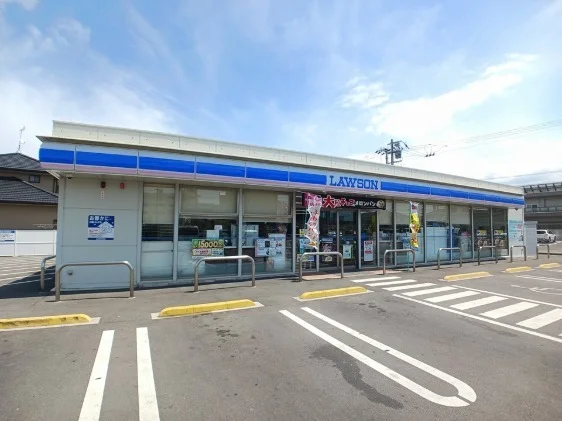 ローソン成合店さんまで800m