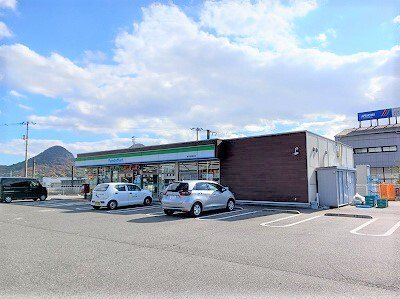 ファミリーマート国分店　さんまで400m