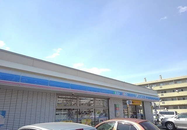 ローソンまで360m