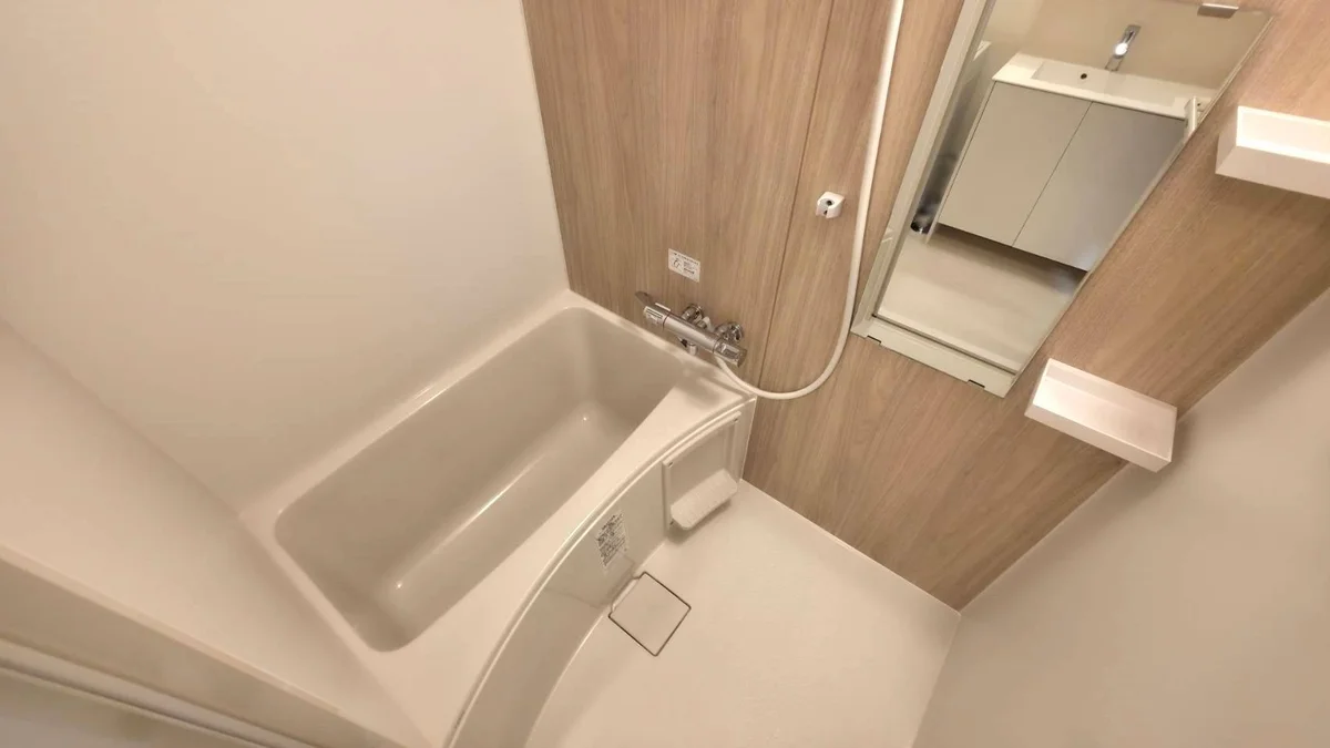 浴室には浴室乾燥機を導入しました。洗濯物のお悩みもこれで解決！