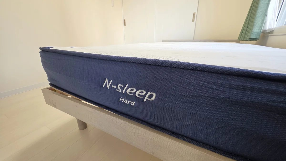 ベッドマットレスにニトリのN-sleepを導入しているため、快適に眠ることができます。