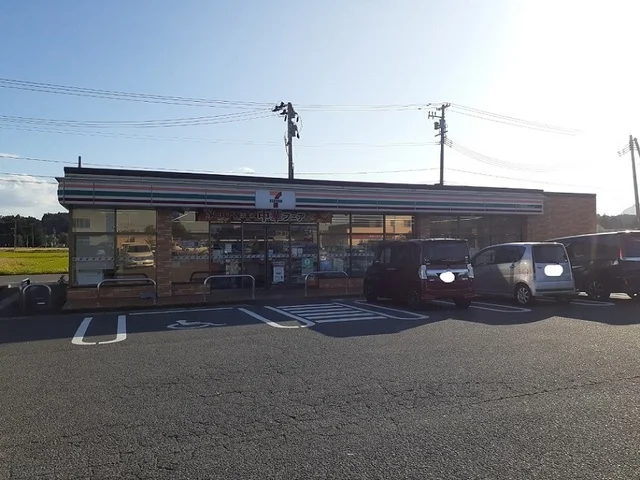 セブンイレブン大和町役場前店まで400m