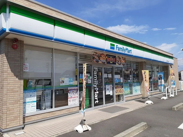 ファミリーマート岐阜下川手店まで450m
