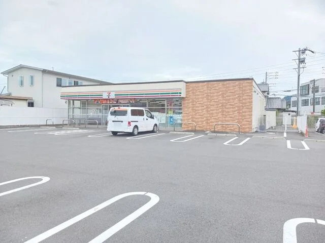セブンイレブン清水下野西店まで300m