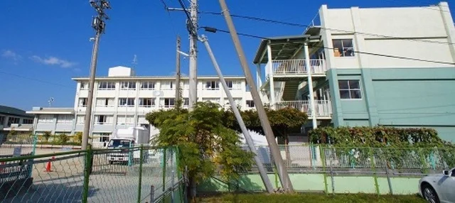 甲府市立玉諸小学校まで1400m