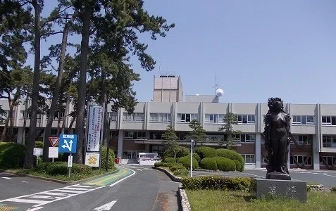 豊川市役所まで850m