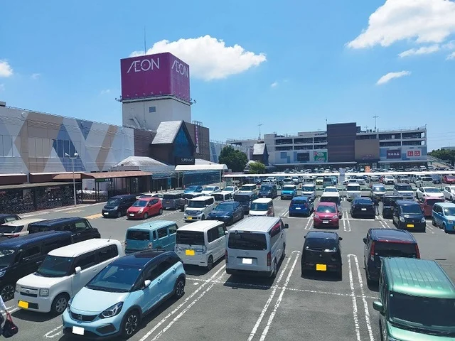 イオンまで1800m