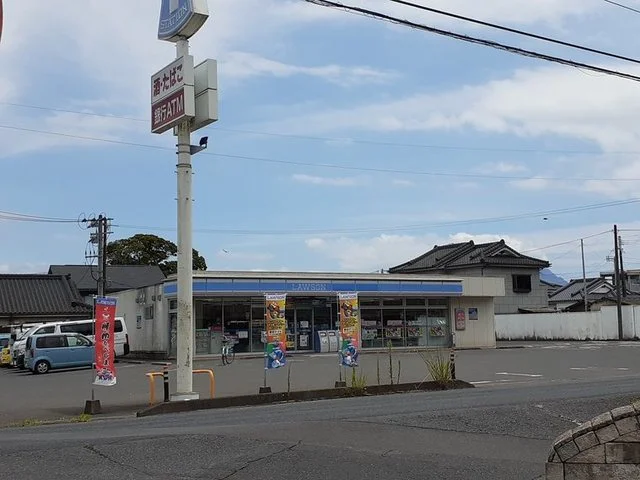ローソン姶良東原店まで650m