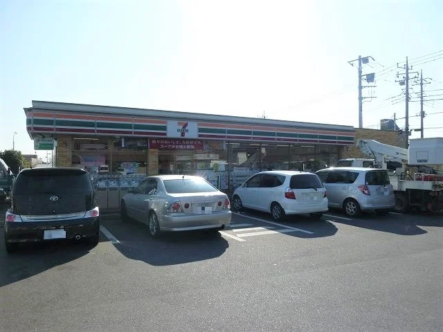 セブンイレブン東所沢駅前店まで850m