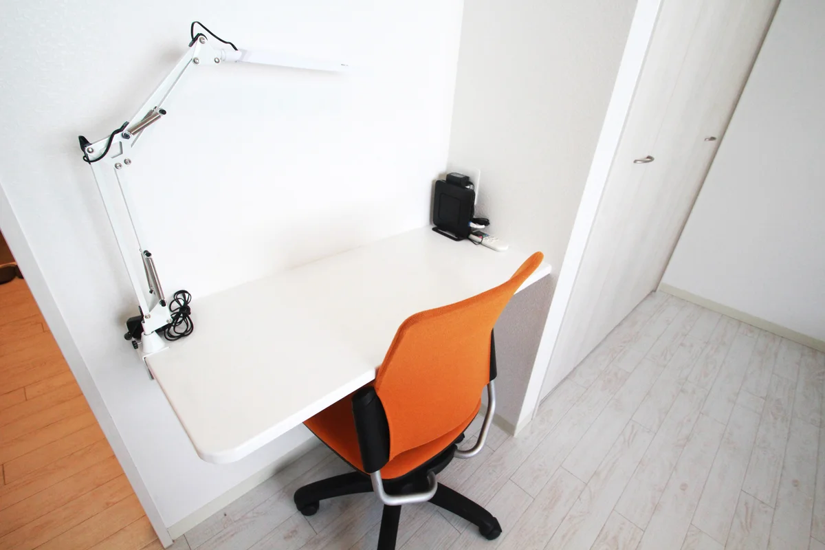 デスク・インターネット環境あり