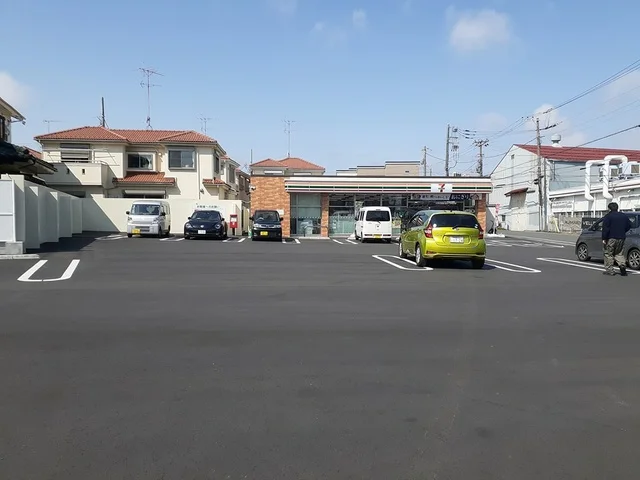 セブンイレブンまで350m