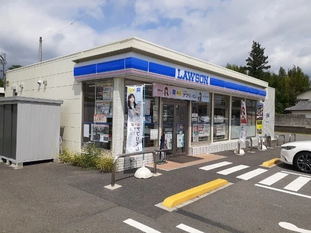 ローソン前橋堀越店まで400m