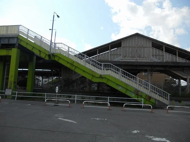 内房線巌根駅まで900m