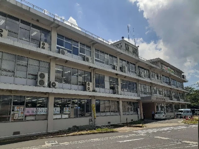 美祢市役所まで550m