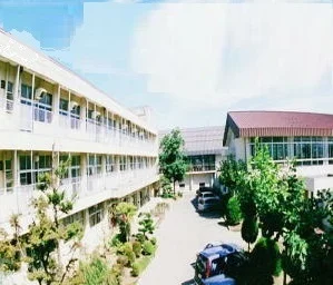 水沢南中学校まで500m