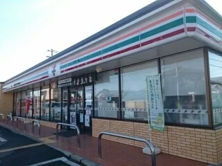セブンイレブン様まで960m