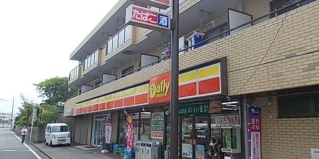 デイリーヤマザキ戸塚秋葉町店まで236m