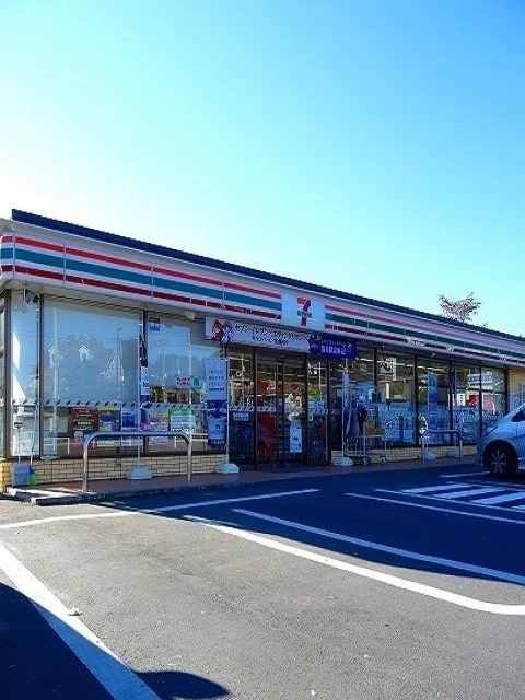セブンイレブン日の出大久野店まで400m