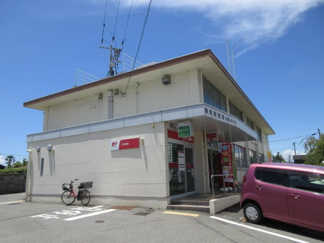 瀬高郵便局まで690m