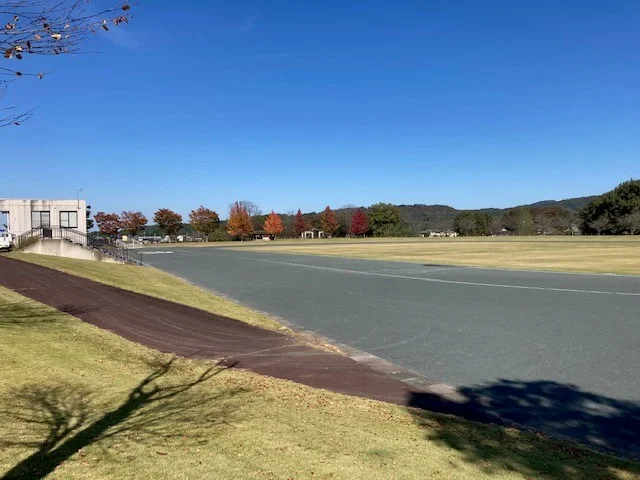 益子町南運動公園まで800m