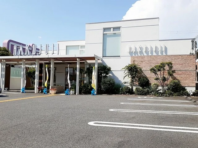 白十字伊川谷店まで1100m