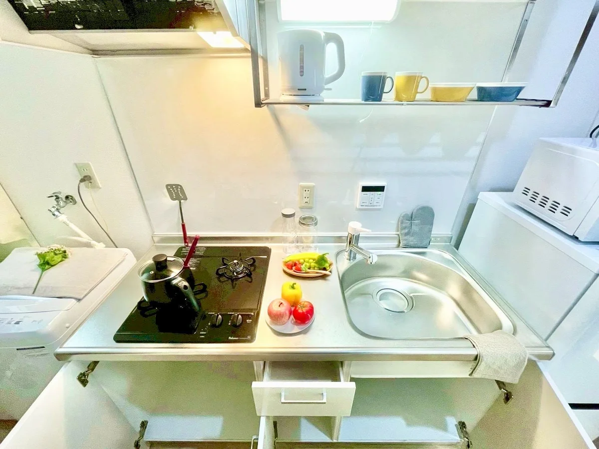 ※撮影用の観察植物・食器調理器具・雑貨類等はございません。※写真は現況優先