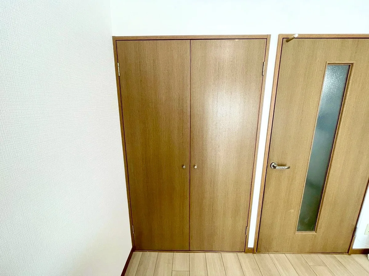 ※撮影用の観察植物・食器調理器具・雑貨類等はございません。※写真は現況優先