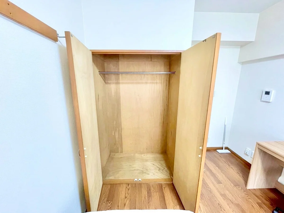 ※撮影用の観葉植物・食器調理器具・雑貨類等はございません。※図面・写真は現況優先。